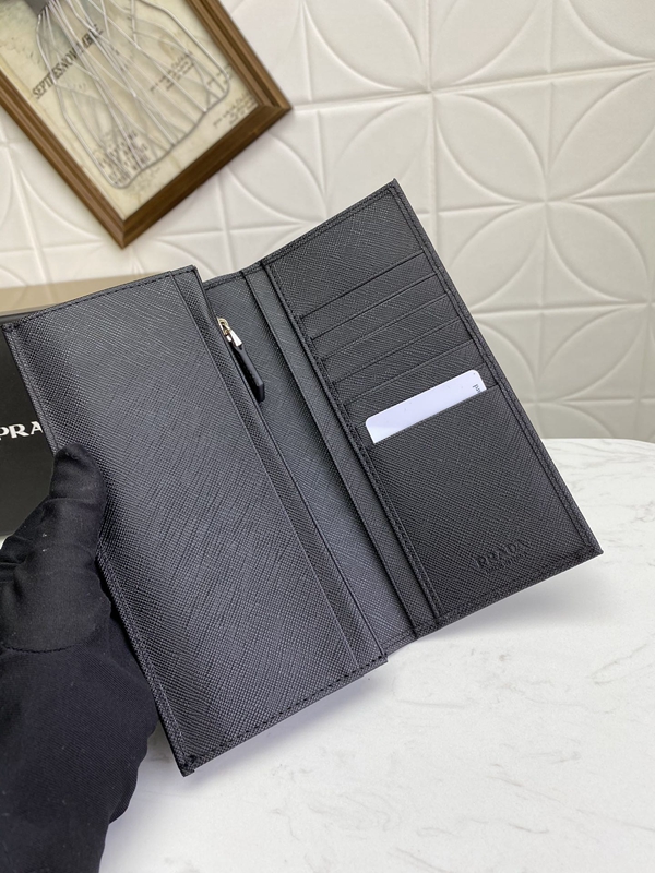 プラダ財布コピー素材ディテール